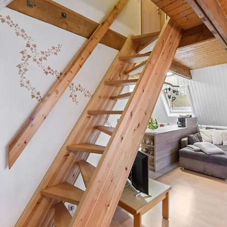 Cosy Holiday In Nearby The River بيت للعطل *